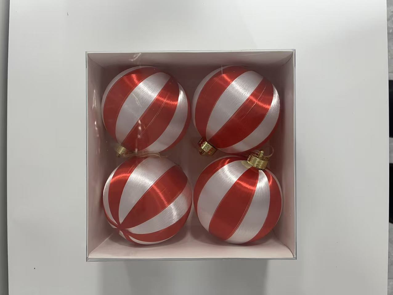 Bauble（Cardboard box）